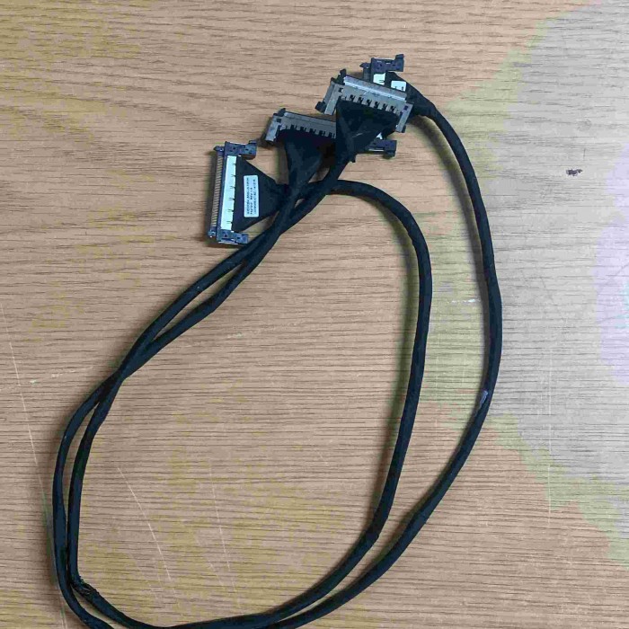 CABLE LVDS LOEWE ONE 55  1127217 1127218